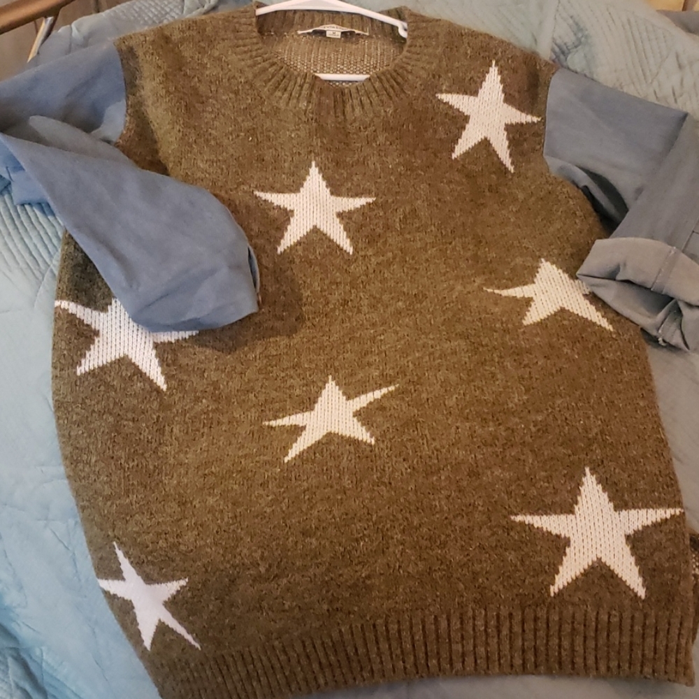 DAVI & DANI SWEATER SZ M